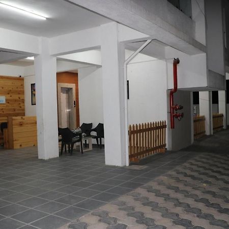 Service Apartments, Baner, Pune Eksteriør bilde