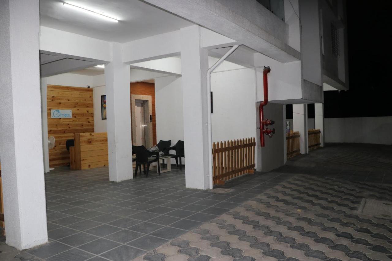 Service Apartments, Baner, Pune Eksteriør bilde