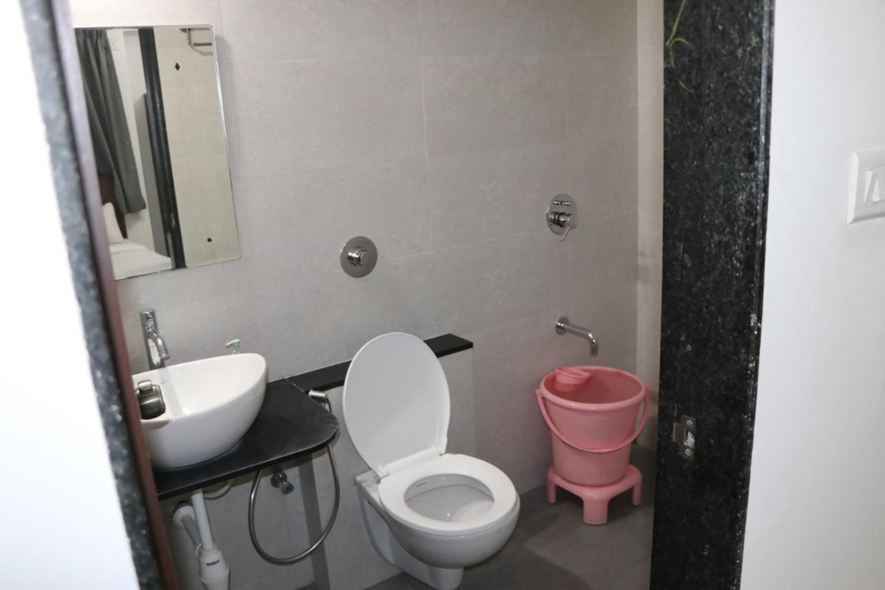 Service Apartments, Baner, Pune Eksteriør bilde